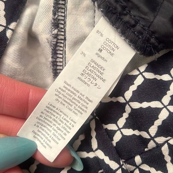 Gap Slim City Women's Black and White Geometric Cropped Pants - Picture 6 of 6